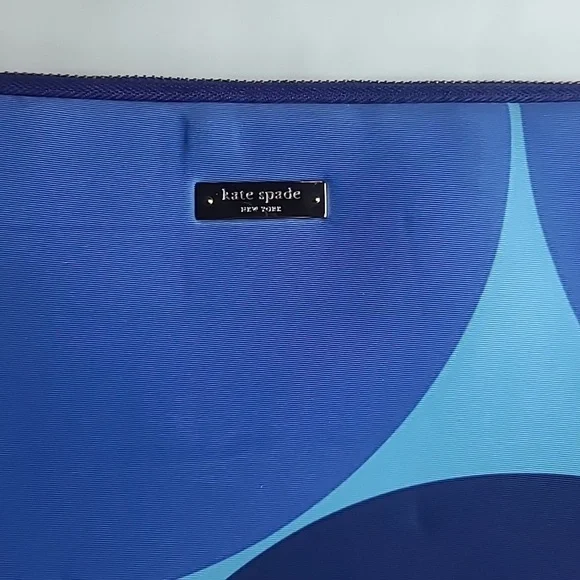 Kate Spade 13’ Laptop Sleeve ♠️ - Picture 2 of 7